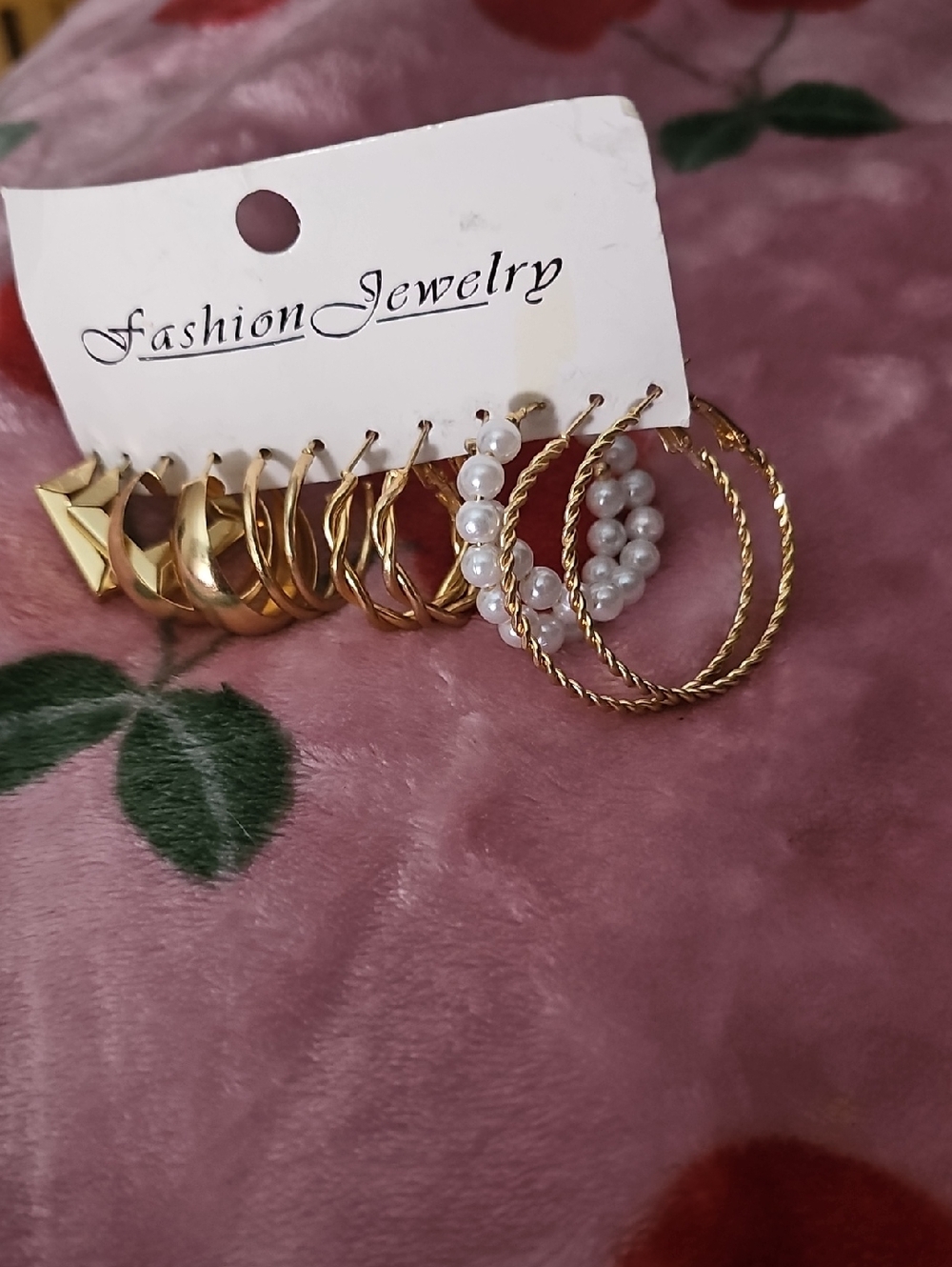 Fashion Jewelry Gold and Pearl Hoop Earring Set